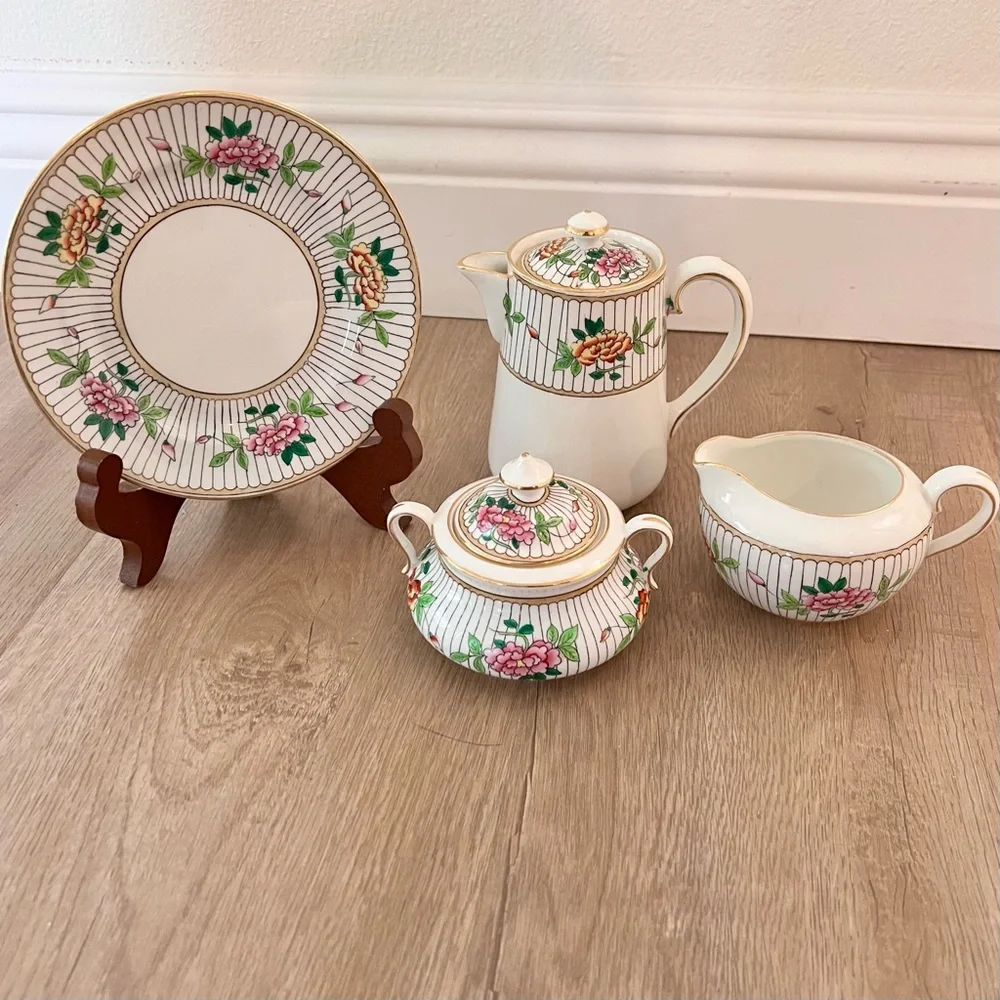 RARE 1920 Paragon Small Size Teapot, Sugar Bowl, Creamer, ‎ Plate Peony Antique